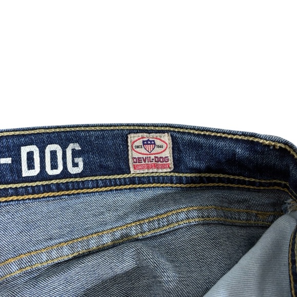 Blue‎ Relaxed Fit Jeans with Vintage Wash - Picture 10 of 11